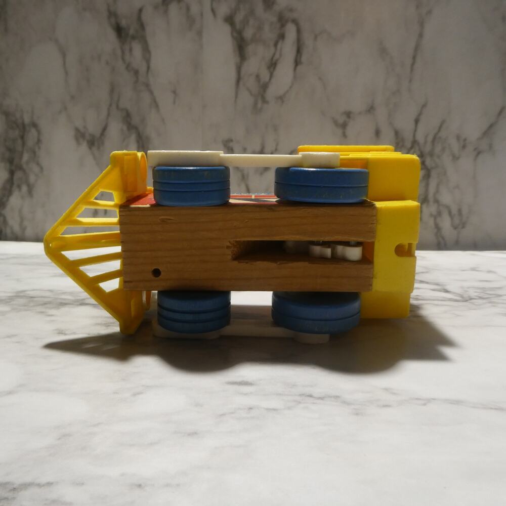 Vintage 1964 Fisher Price Wood Toot Toot‎ Train Locomotive - Picture 7 of 9